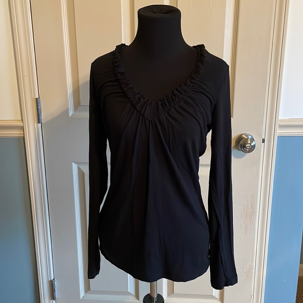 Banana Republic medium black SUPER SOFT stretch long sleeve shirt.  Like new!